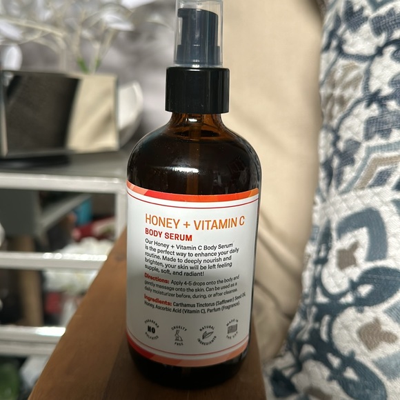 Brand new Provence essentials body serum - Picture 2 of 3